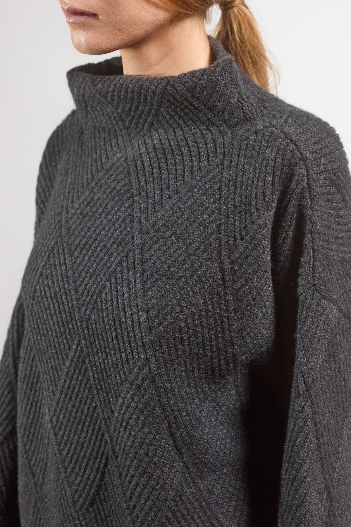Diamond-pattern sweater w/ funnel neck Calamintha Anthracite