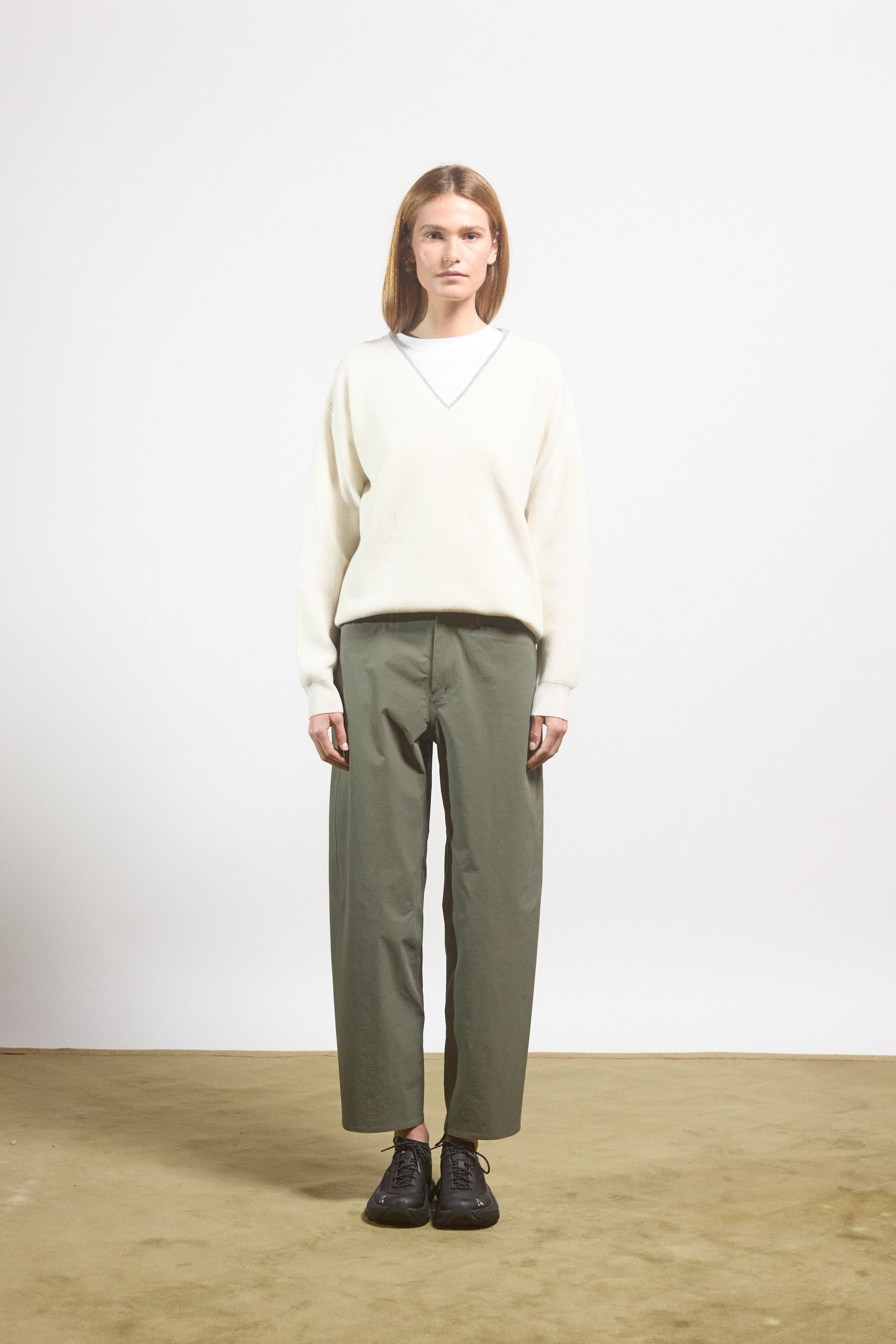 V-neck sweater Verbena Cream-Light Grey