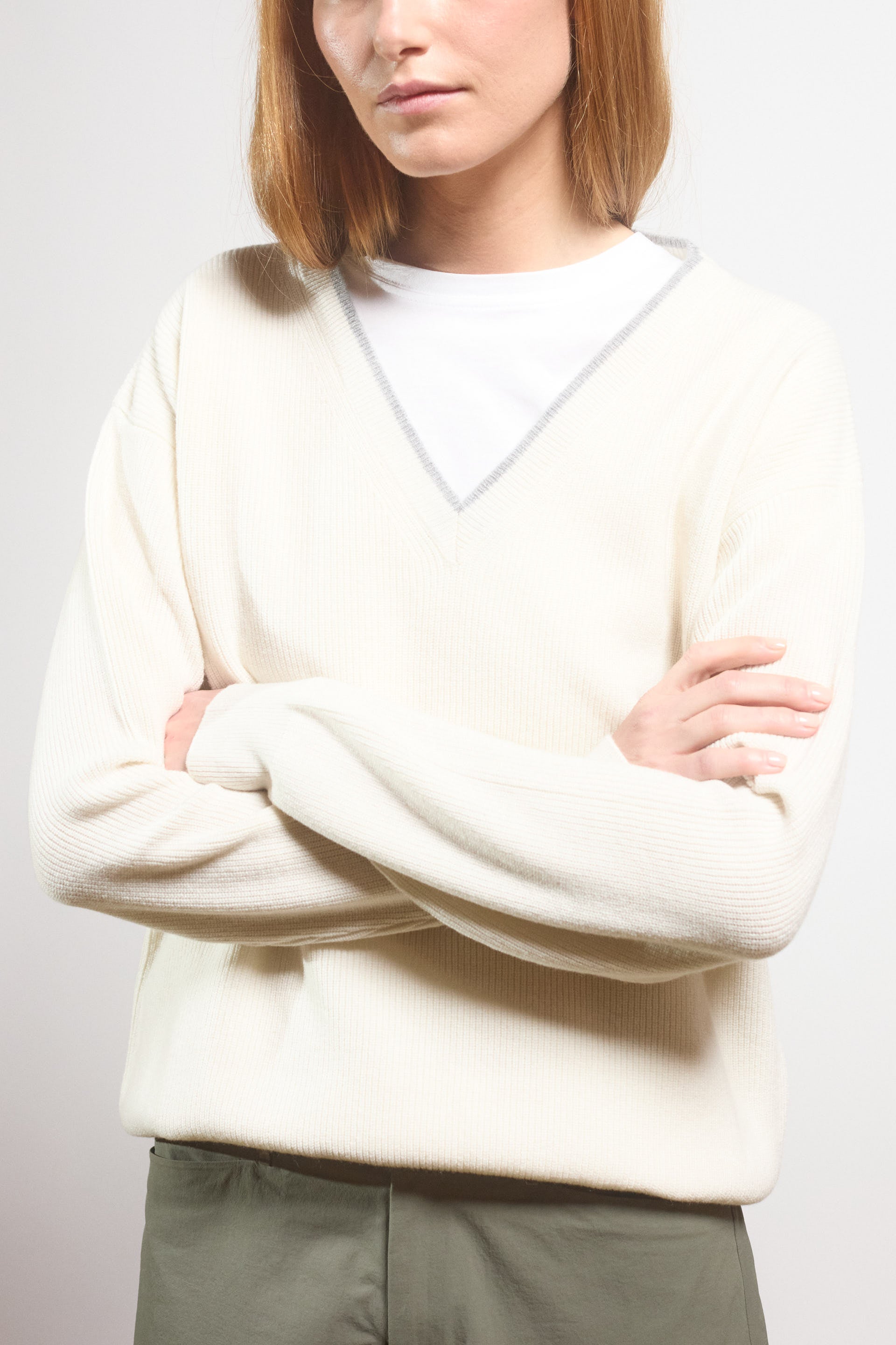 V-neck sweater Verbena Cream-Light Grey
