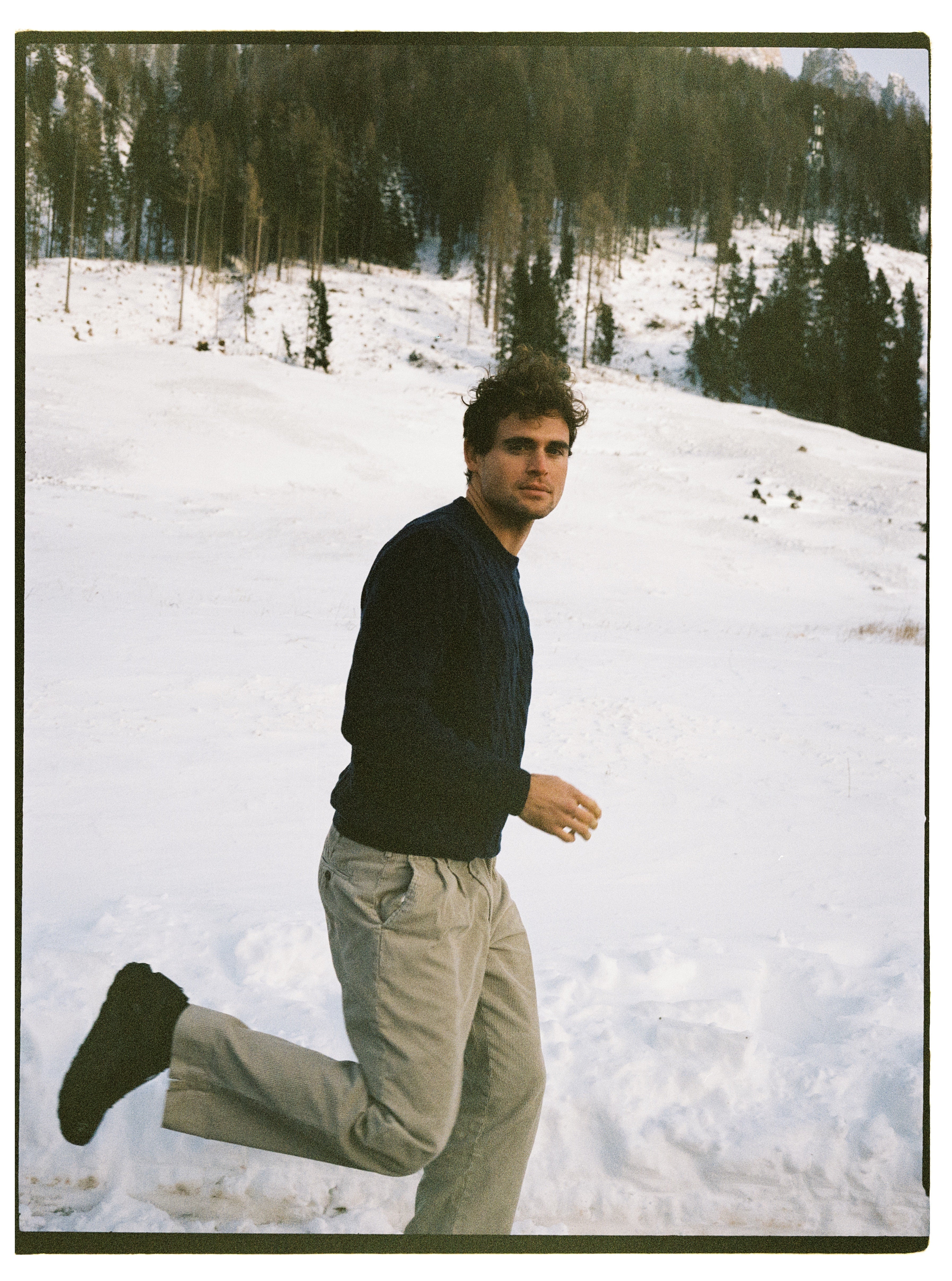 Maglione lavorato a maglia a trecce Anemone Blue Navy