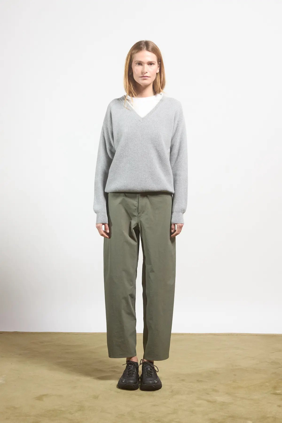 Maglione scollo a V Verbena Grigio Chiaro-Crema