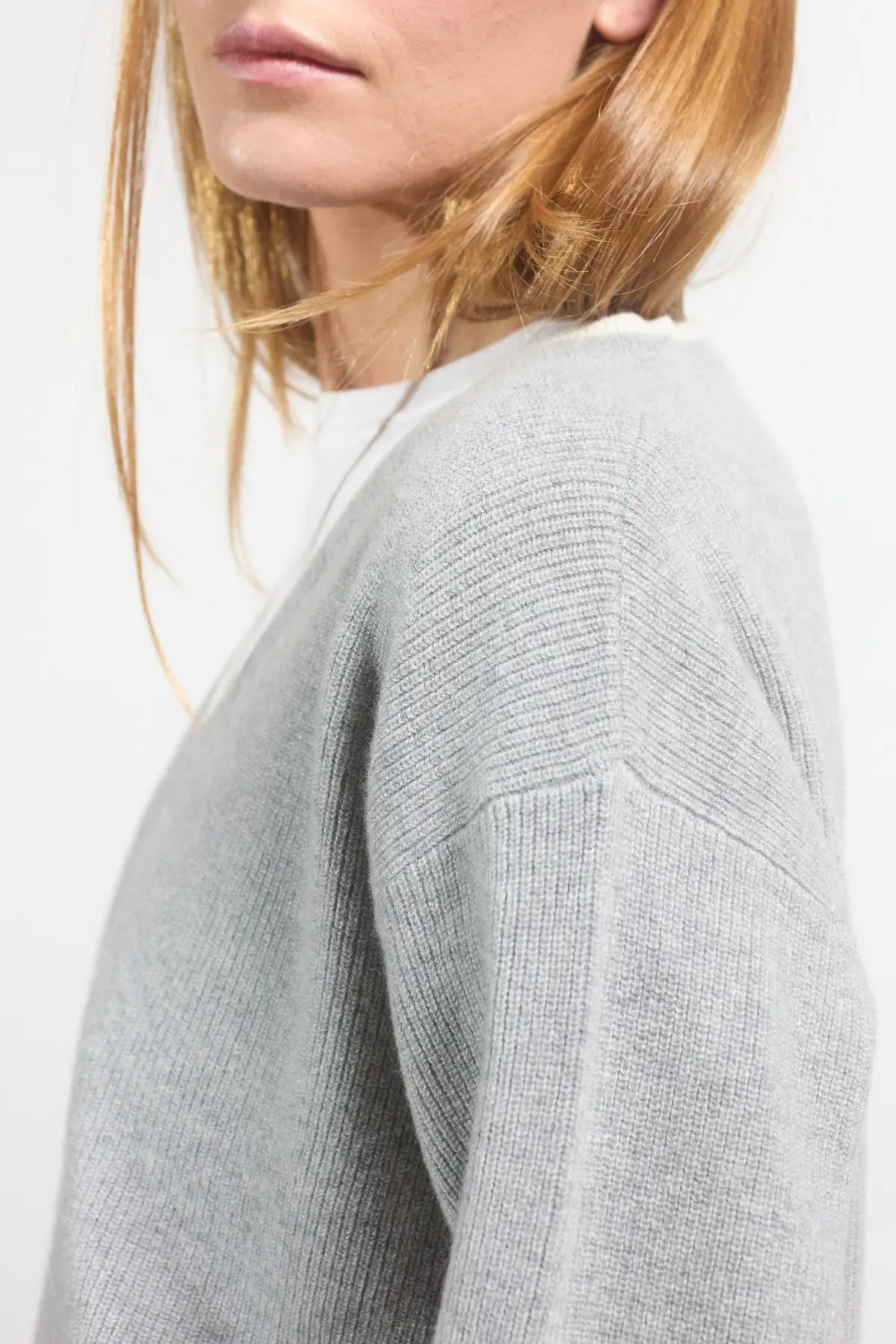 V-neck sweater Verbena Light Grey-Cream